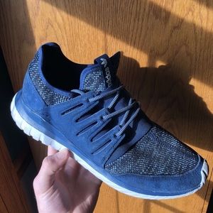 Adidas Tubular